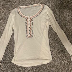 Lucky Brand Floral Embroidered Blouse, Large, EUC. Super comfy!